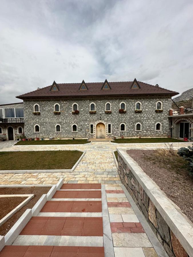 Bujtina Gjana Hotel Kukes Exterior photo